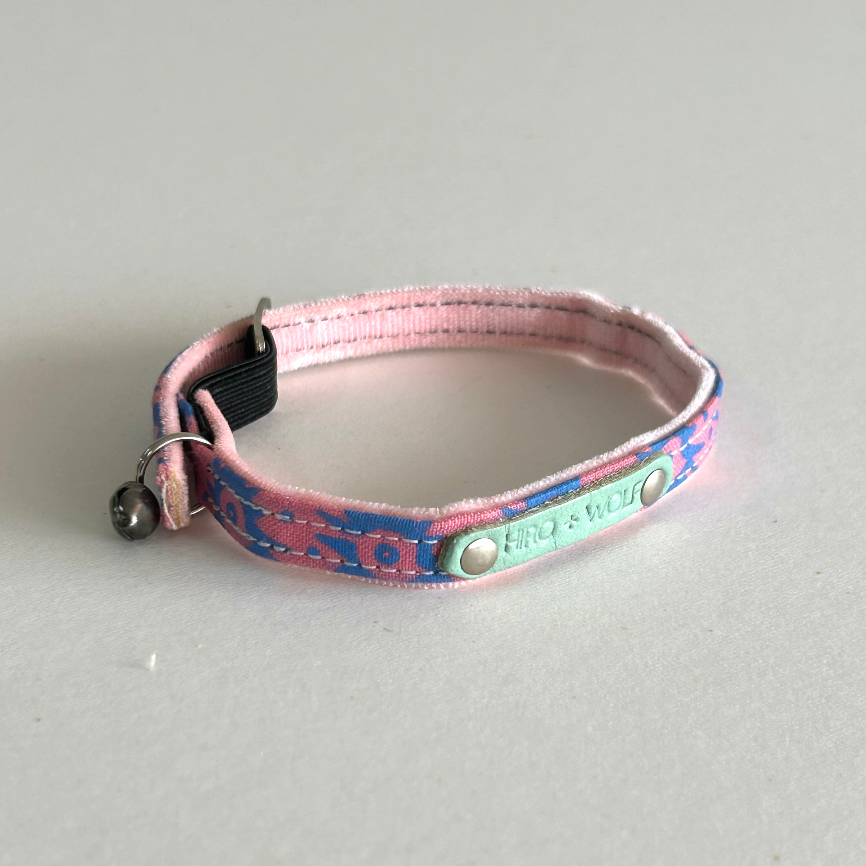 Hiro+Wolf Cat Collar, Nebula