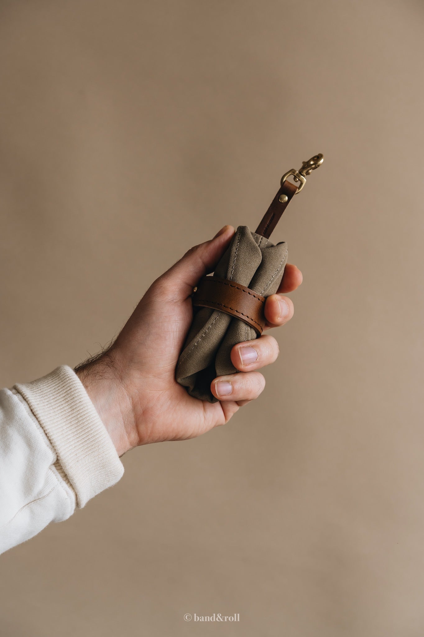 Melo Foldable Travel Dog Bowl | Premium Waxed Canvas & Leather