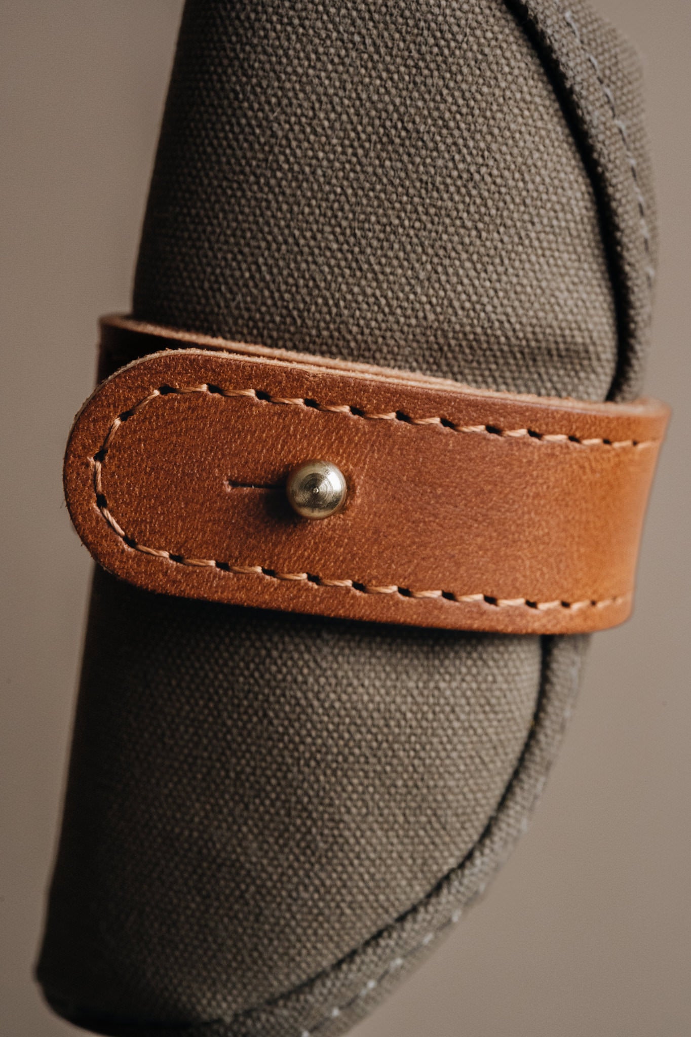 Melo Foldable Travel Dog Bowl | Premium Waxed Canvas & Leather