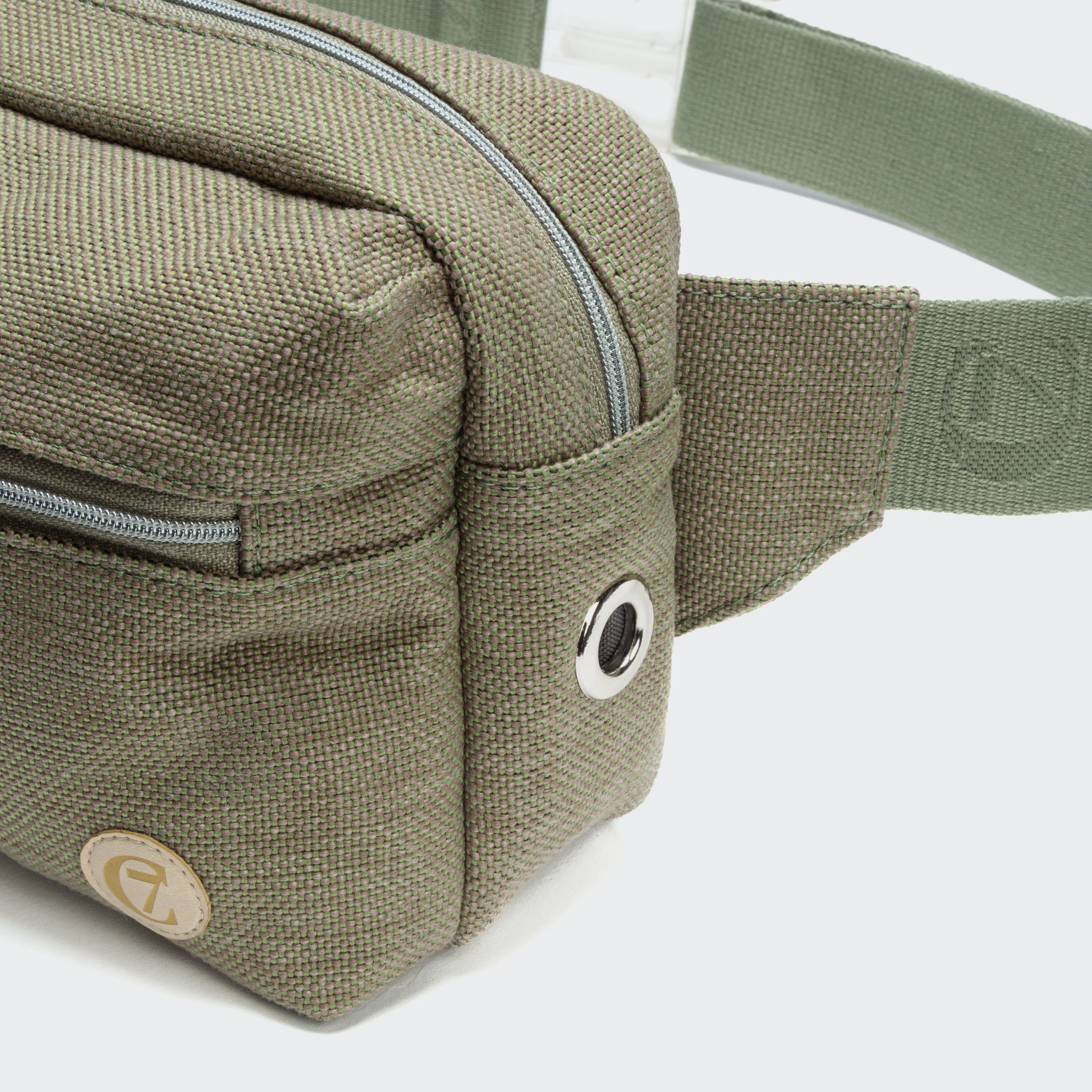 Cloud7: Belt Bag, Green