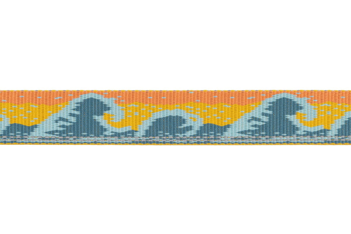 Premium outdoor dog gear: Ruffwear Crag collar displayed with colourfast patterned webbing.