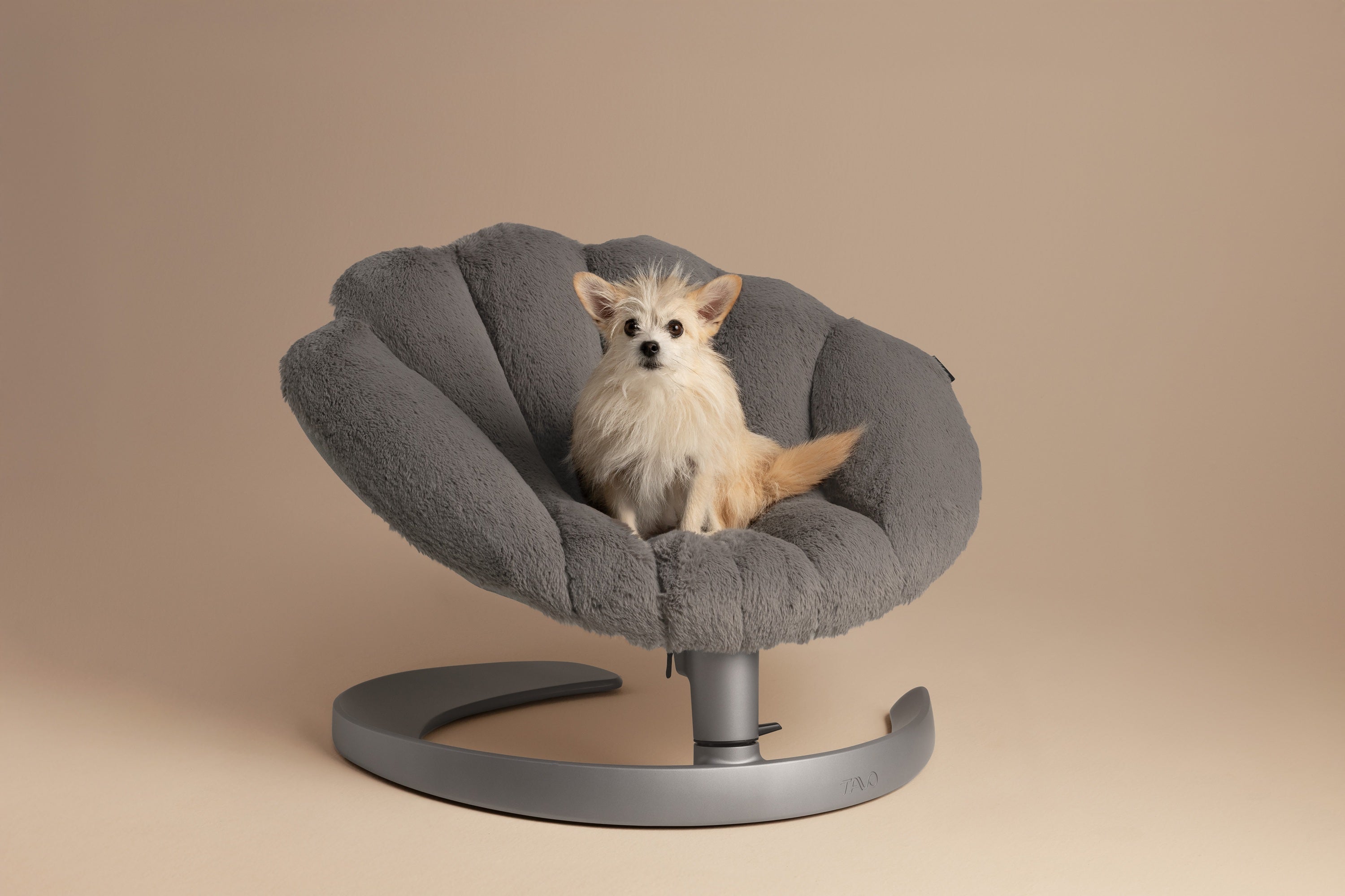 Tavo Pets Shell Lounger: The Swaying, Calming Pet Bed in Lunar