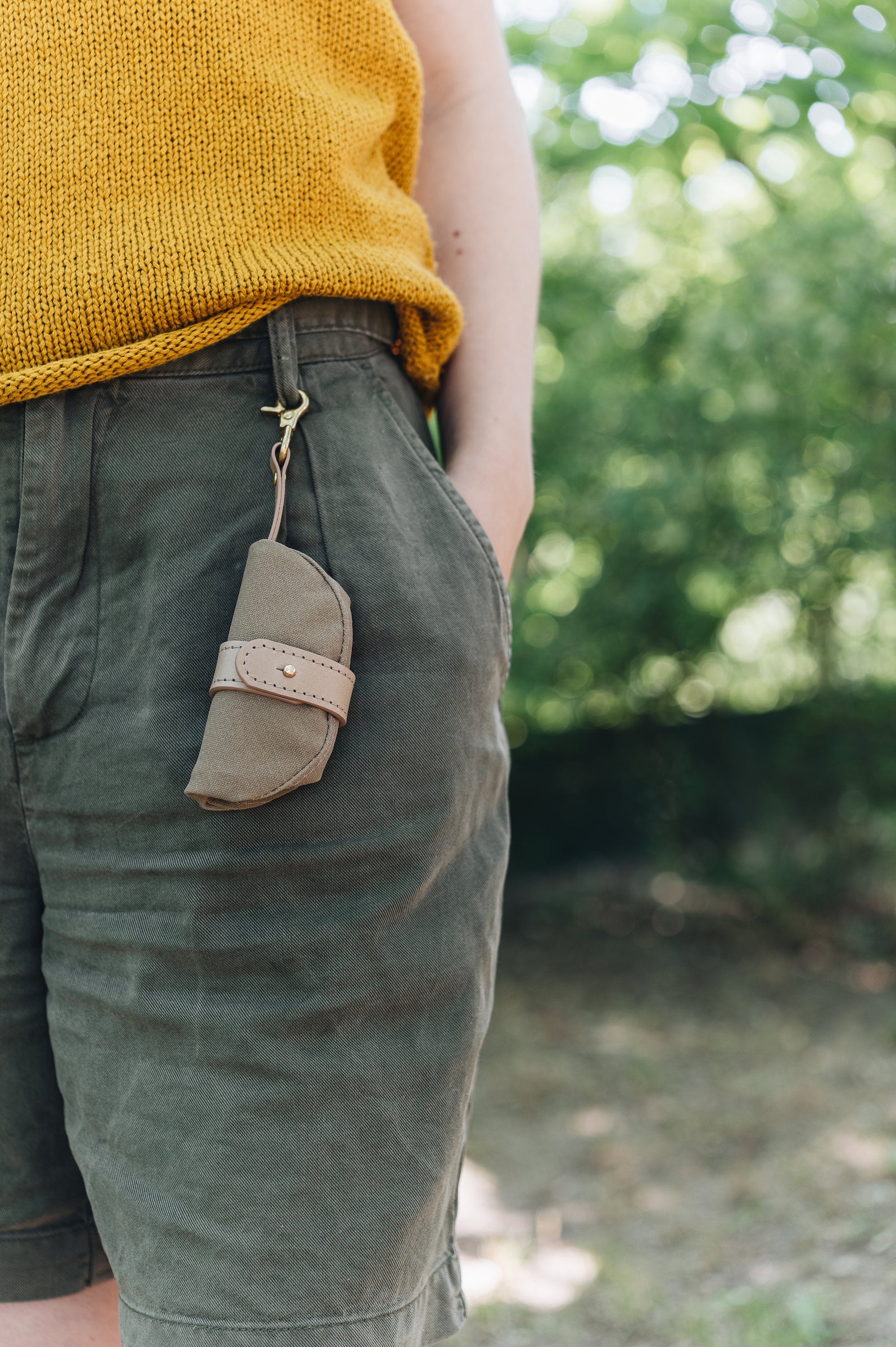 Melo Foldable Travel Dog Bowl