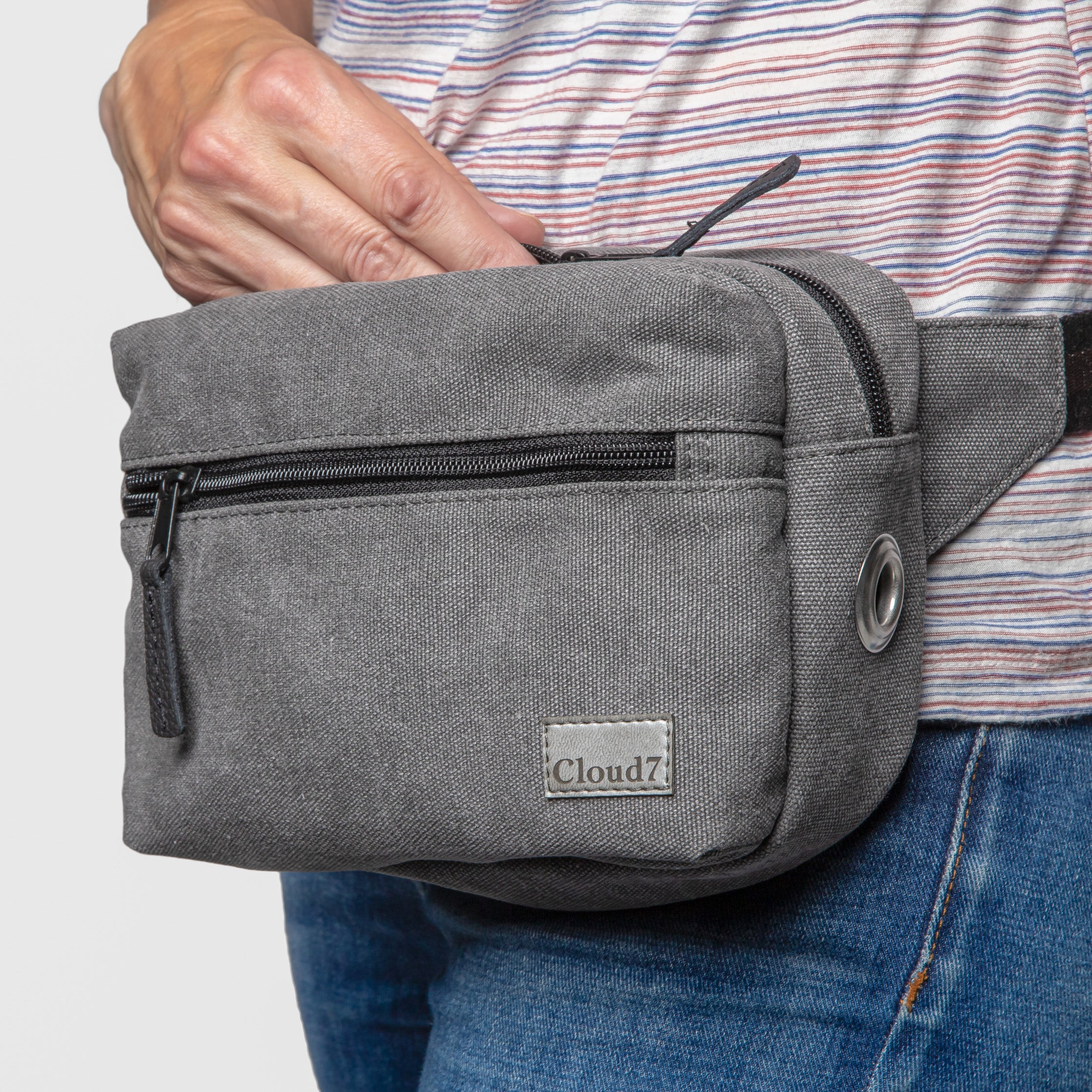 Cloud7: Belt Bag, Basalt