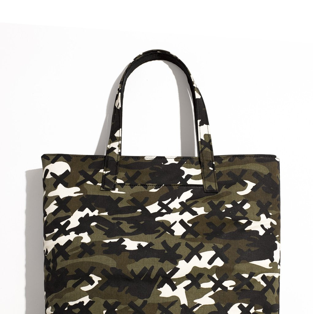 Mr Dog New York Camo X Tote Black