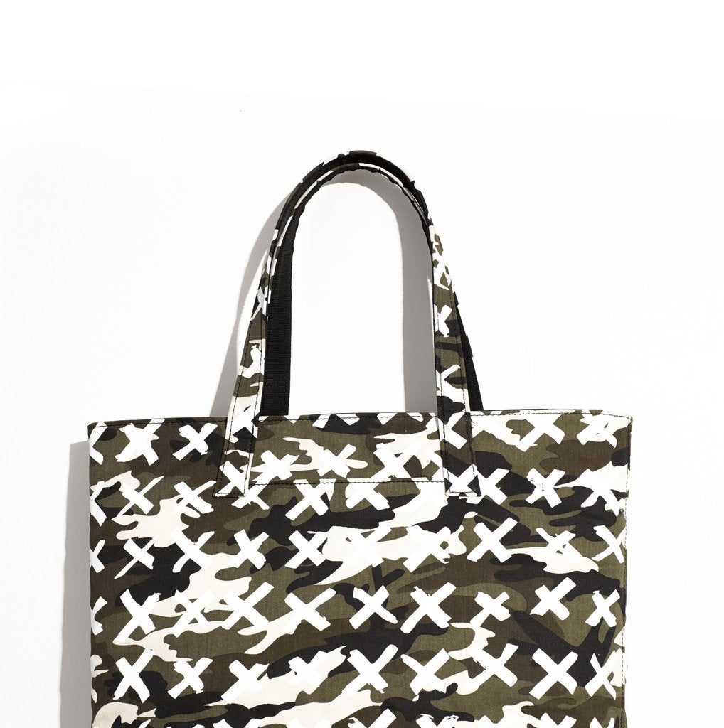 Mr Dog New York Camo X Tote White