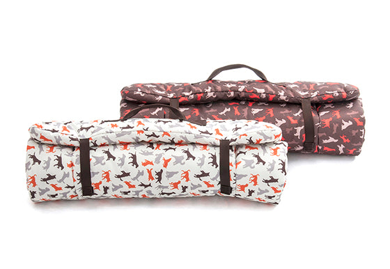 P.L.A.Y. Scout & About Outdoor Chill Pad Vanilla Mocha for Dogs 8