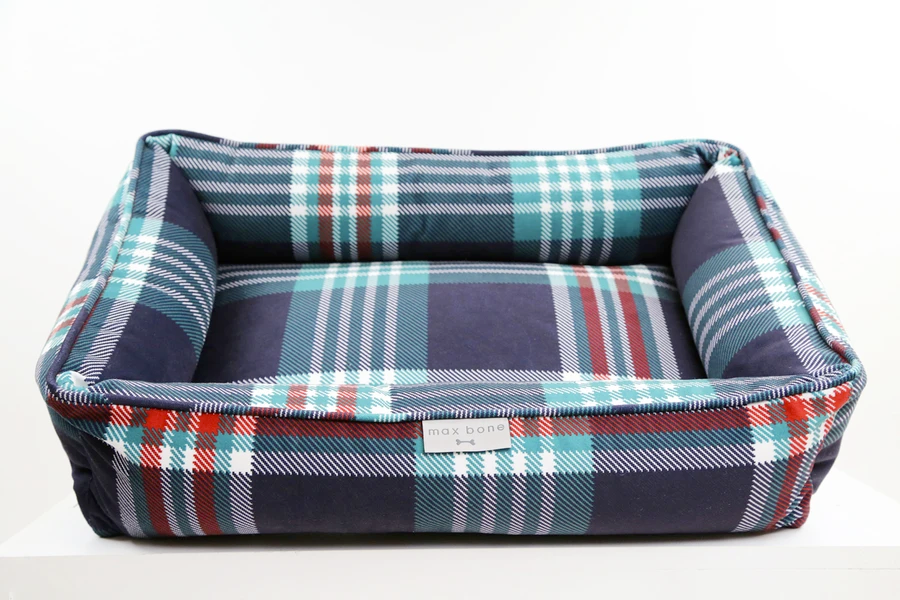 Spruce Dog Bed