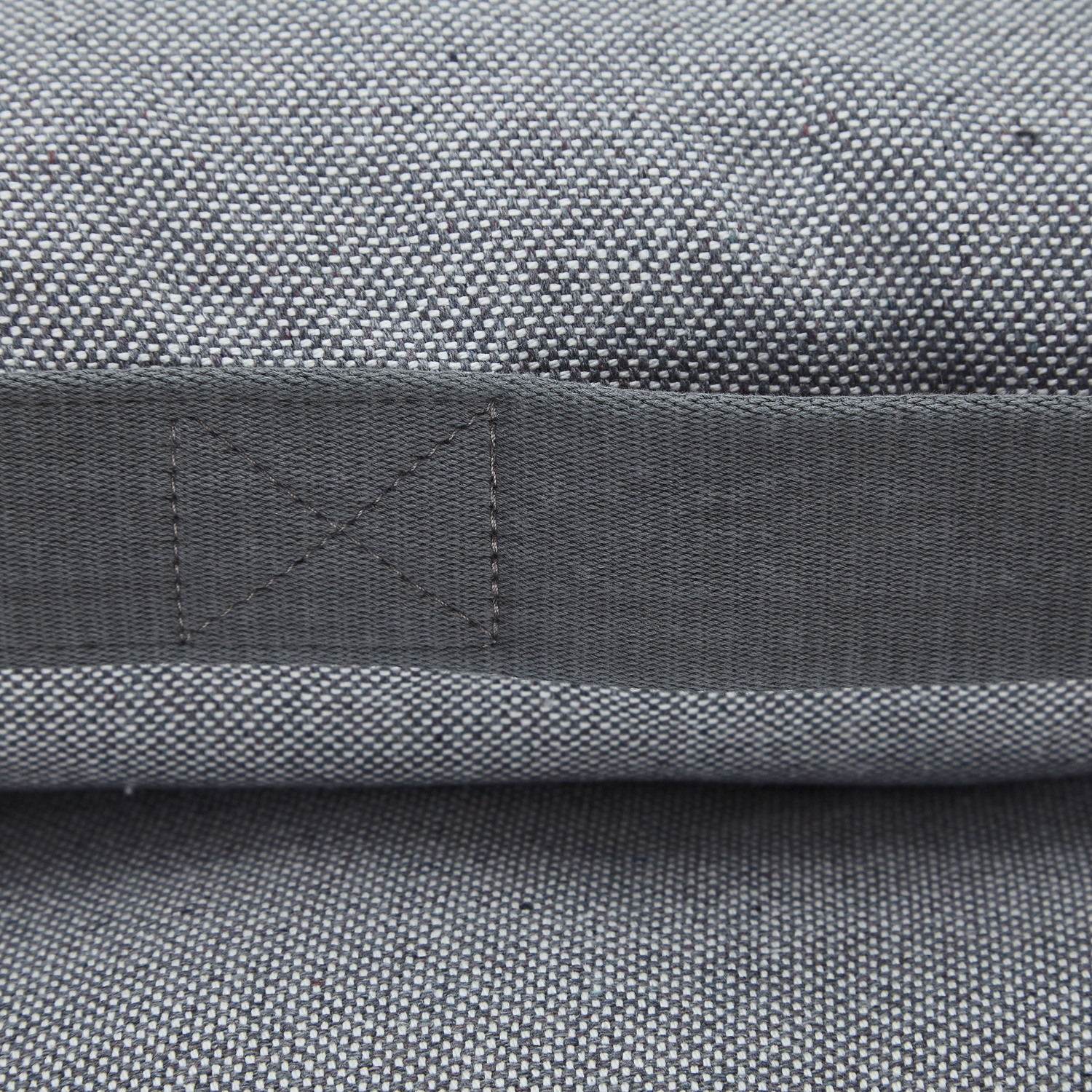 [Pre Order] Cloud7 Siesta Dog Bed: Tweed Grey
