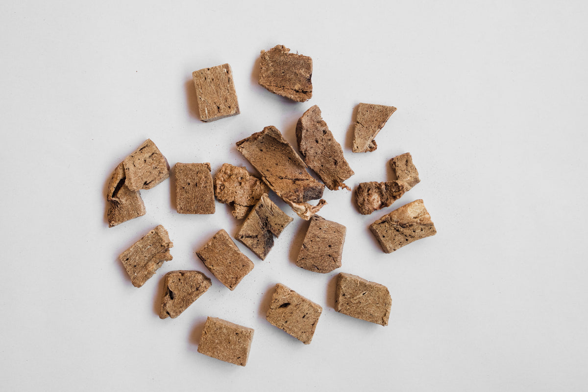 Green Juju freeze-dried bison liver trainers for whole-body vitality, nutrient-dense neutral protein organ treats for training puppies and kittens.