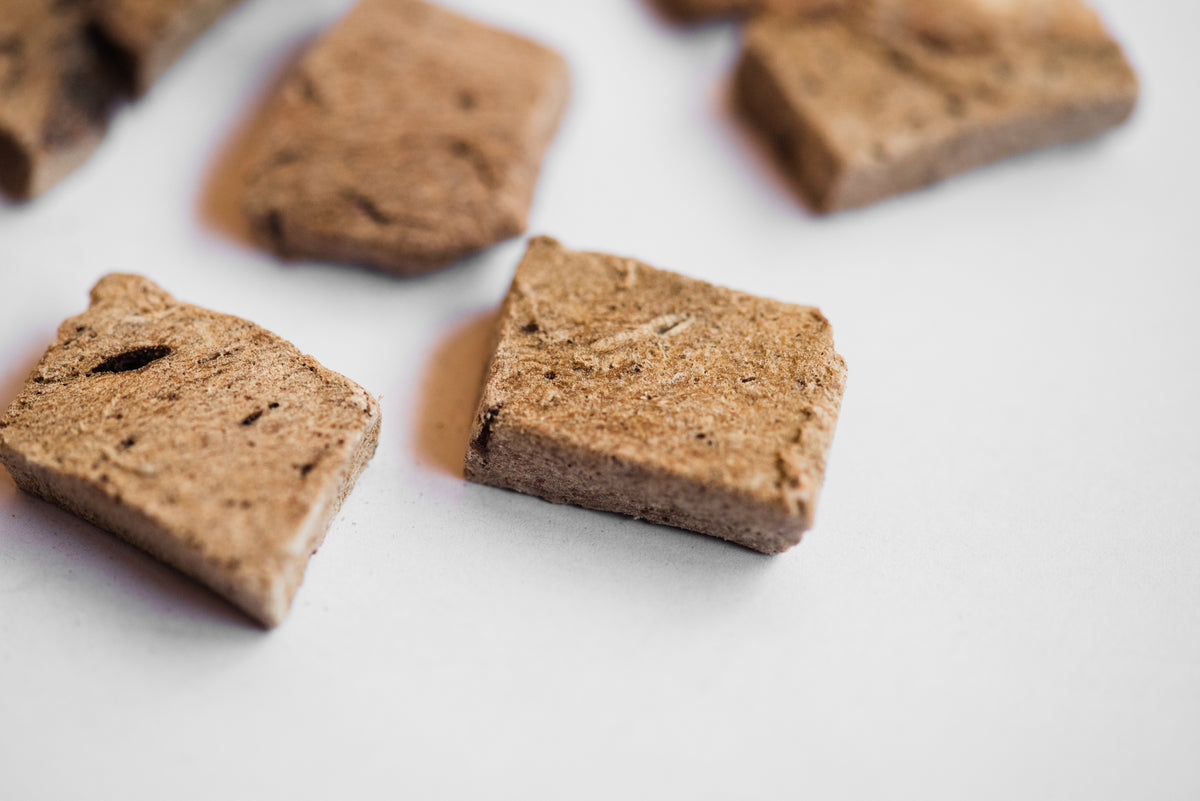 Green Juju freeze-dried bison liver trainers for whole-body vitality, nutrient-dense neutral protein organ treats for training puppies and kittens.