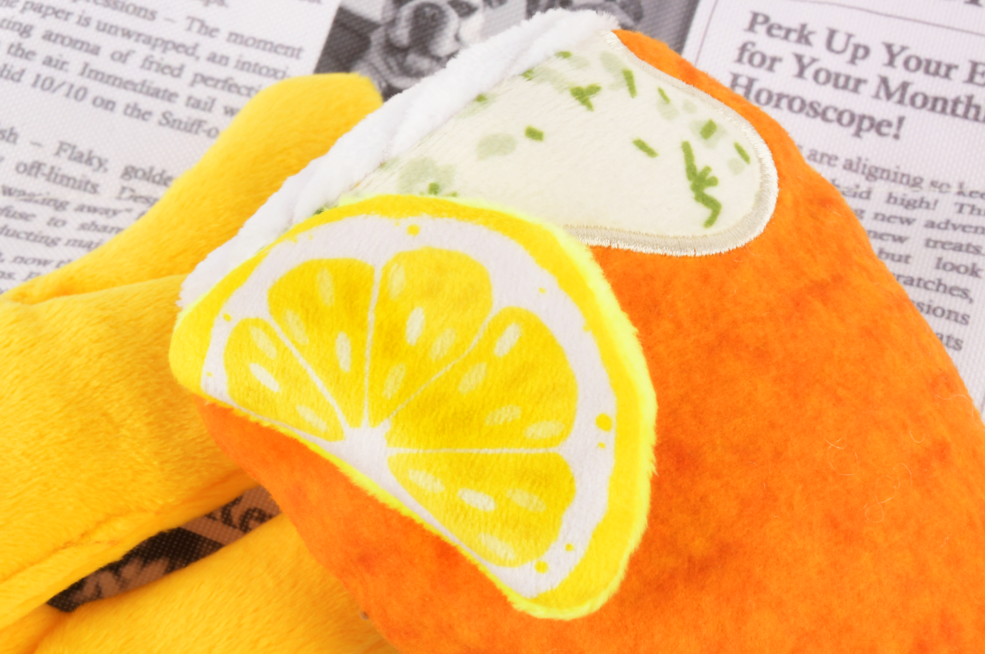 [Pre-Order] P.L.A.Y. The International Classic Squeaky Plush Dog Toy, Fish and Chips