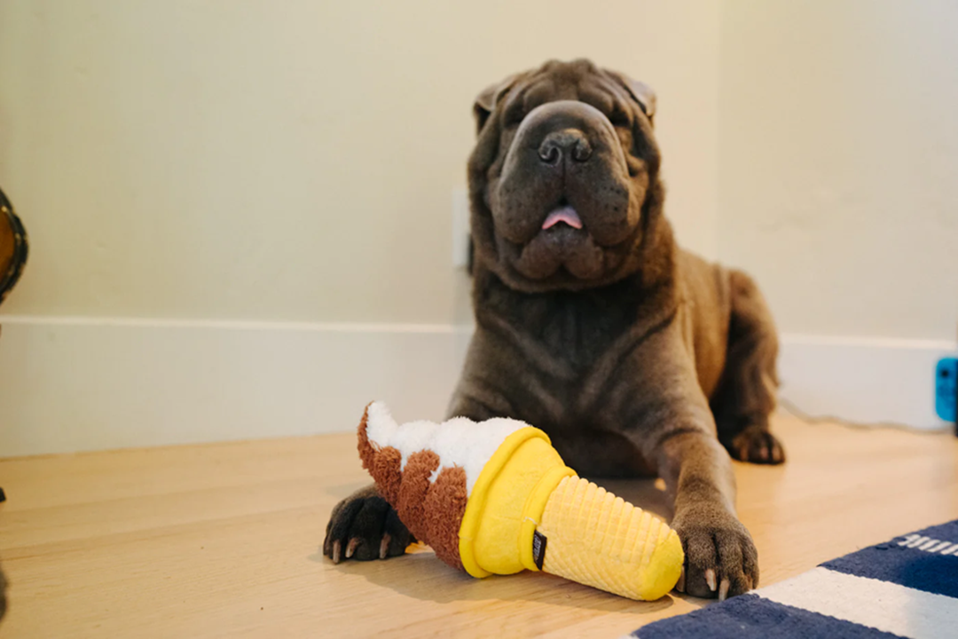 [Pre-Order] P.L.A.Y. Snack Attack Squeaky Plush Dog toys, Swirls n Slobbers Soft Serve (mini sized)