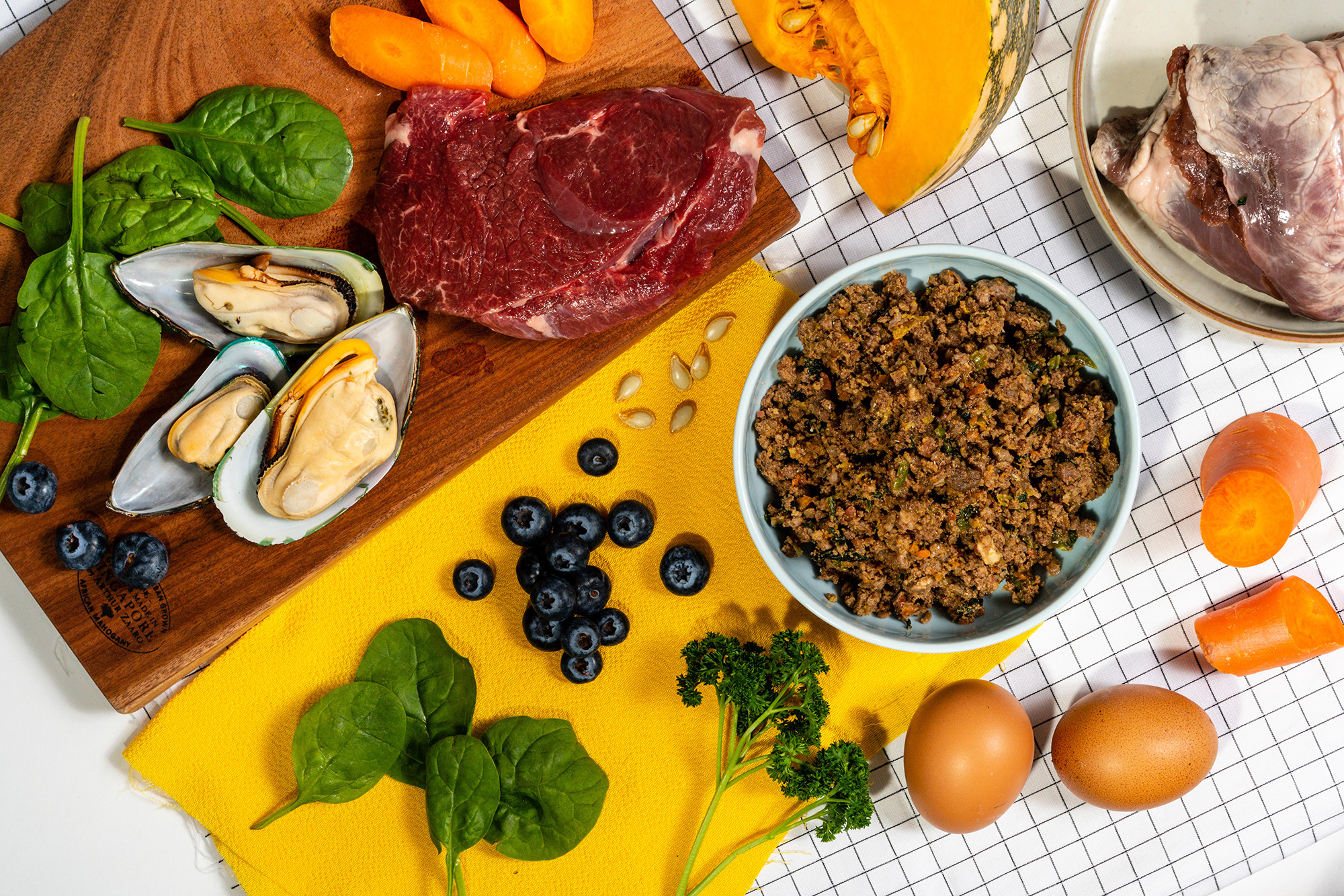 The Grateful Pet: Cooked Food for Dogs, Salmon & Sardine