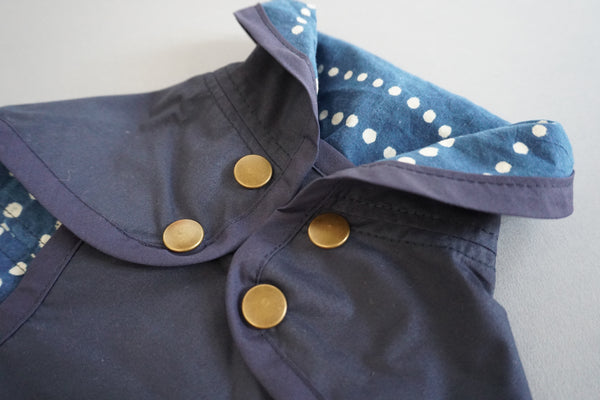 Fetch And Follow RainJacket BlockPrinted NavyIndigo_RunningSpots