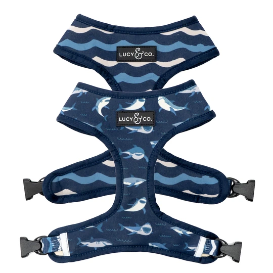 Lucy&Co Reversible Dog Harness: Shark Attack