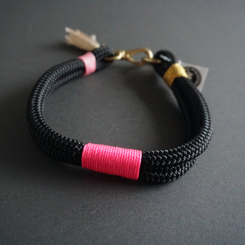 Rugged Wrist Dog Collar in French Presley Rope with tassel